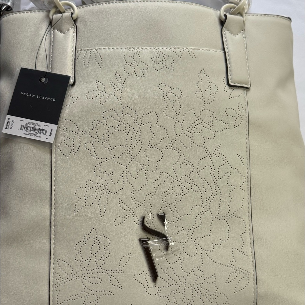 Simply Vera Vera Wang Cream‎ Tote Bag
